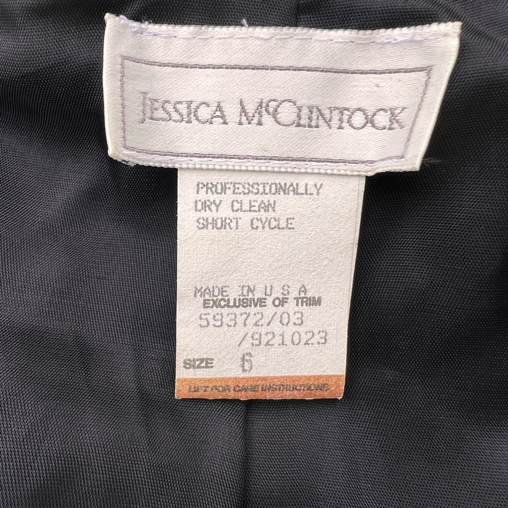 Jessica McClintock Black Jacket with Gold Embroidery size 6 - Picture 3 of 15